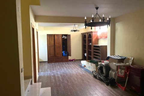 Villa till salu i Villamartin, Alicante, Spanien 4 sovrum, 134 kvm. Nr. 136981 - foto 5