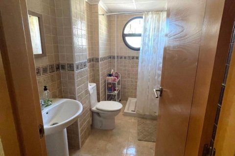 Villa till salu i Villamartin, Alicante, Spanien 4 sovrum, 134 kvm. Nr. 136981 - foto 18