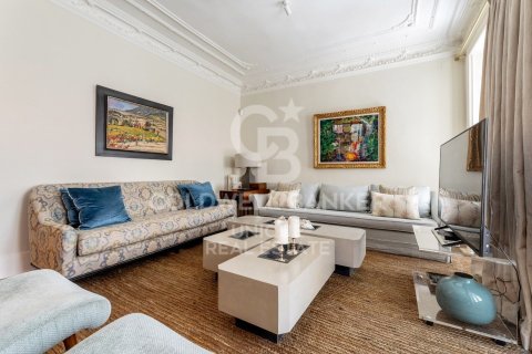 Apartamento en venta en Madrid, España 5 dormitorios, 267 m2 No. 157208 - foto 3