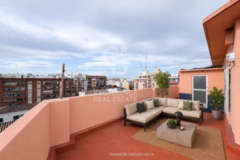 Продажа пентхауса в Валенсия, Испания 4 спальни, 180м2 №157205 - фото 5