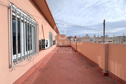 Продажа пентхауса в Валенсия, Испания 4 спальни, 180м2 №157205 - фото 2