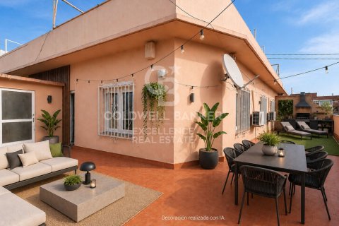 Продажа пентхауса в Валенсия, Испания 4 спальни, 180м2 №157205 - фото 3