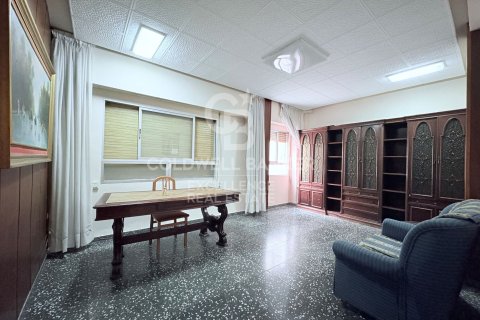 Продажа пентхауса в Валенсия, Испания 4 спальни, 180м2 №157205 - фото 12