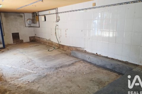 Lokal usługowy w Les Roquetes, Barcelona, Hiszpania 41 mkw. nr 185656 – zdjęcie 9