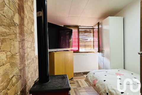 Townhouse for sale in Bellpuig, Lleida, Spain 3 bedrooms, 261 sq.m. No. 185661 - photo 23