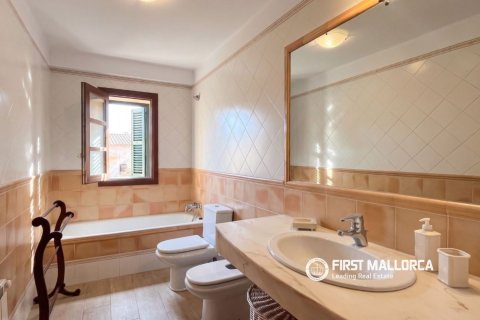 Finca vuokrattavana Santa Maria Del Cami, Mallorca, Espanja, 6 makuuhuonetta, 373 m2 No. 186964 - kuva 25