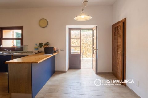 Finca vuokrattavana Santa Maria Del Cami, Mallorca, Espanja, 6 makuuhuonetta, 373 m2 No. 186964 - kuva 8