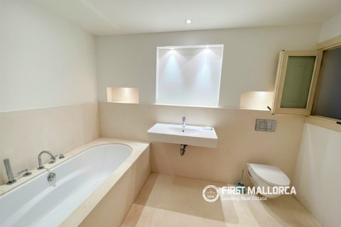 Apartamento en venta en Palma de Mallorca, Mallorca, España 2 dormitorios, 125 m2 No. 181294 - foto 8