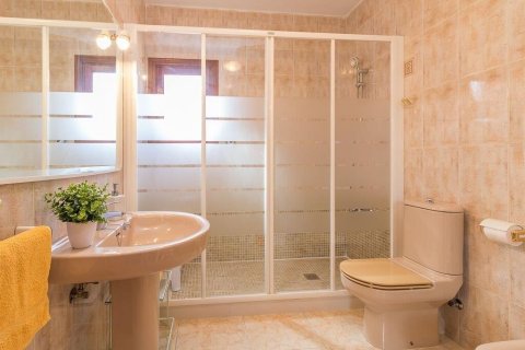 Kaupunkipientalo myytävänä Playa Flamenca II, Alicante, Espanja, 3 makuuhuonetta, 99 m2 No. 139367 - kuva 22