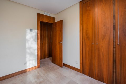 Wohnung zum Verkauf Madrid, Spanien 4 Schlafzimmer, 140.09 m2 Nr. 108357 - Foto 25