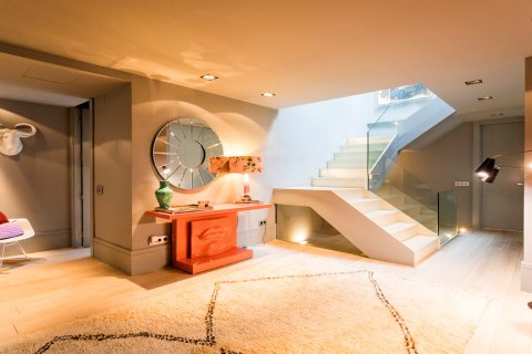 Huvila myytävänä Alcobendas, Madrid, Espanja, 7 makuuhuonetta, 700 m2 No. 108359 - kuva 10