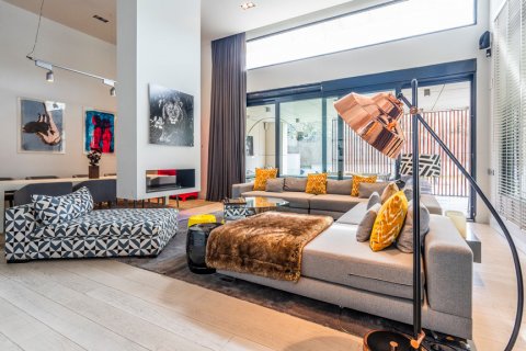 Huvila myytävänä Alcobendas, Madrid, Espanja, 7 makuuhuonetta, 700 m2 No. 108359 - kuva 18