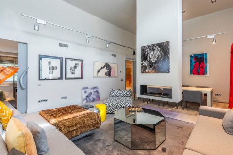 Huvila myytävänä Alcobendas, Madrid, Espanja, 7 makuuhuonetta, 700 m2 No. 108359 - kuva 19