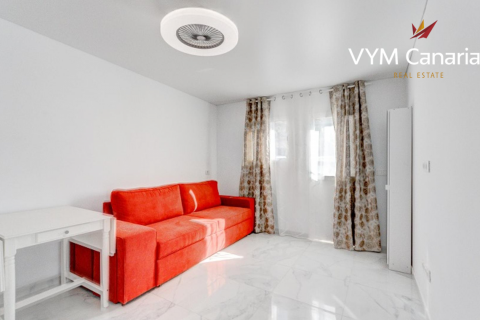 Villa for sale Puerto de Santiago, Tenerife, Spain 5 bedrooms, 160 sq.m. No. 108360 - photo 9