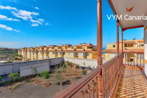 Villa for sale Puerto de Santiago, Tenerife, Spain 5 bedrooms, 160 sq.m. No. 108360 - photo 25