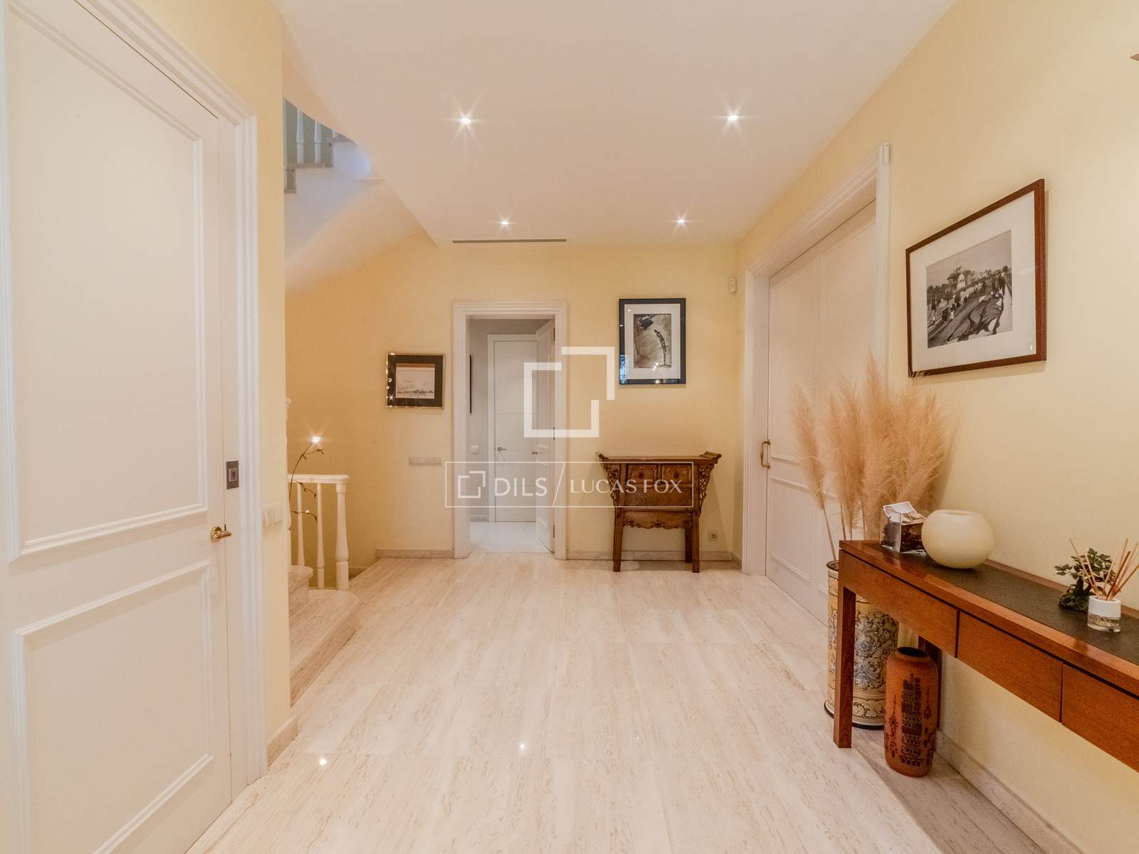 Вилла в Ситжес, Барселона, Испания 5 спален, 910м2 №150487