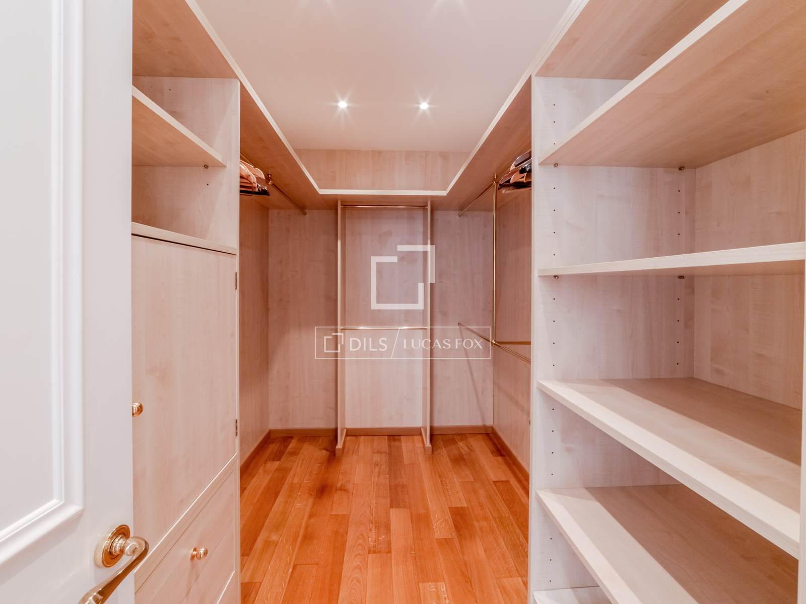 Вилла в Ситжес, Барселона, Испания 5 спален, 910м2 №150487