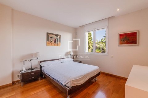 Villa for sale in Sitges, Barcelona, Spain 5 bedrooms, 910 sq.m. No. 150487 - photo 16