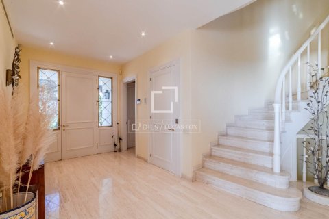 Villa for sale in Sitges, Barcelona, Spain 5 bedrooms, 910 sq.m. No. 150487 - photo 13