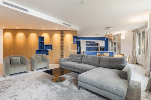 Apartment à vendre à Barcelona, Espagne, 2 chambres, 146 m2 No. 150484 - photo 2