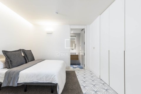 Apartment à vendre à Barcelona, Espagne, 2 chambres, 146 m2 No. 150484 - photo 24