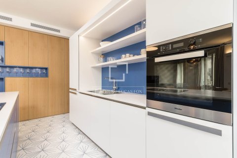 Apartment à vendre à Barcelona, Espagne, 2 chambres, 146 m2 No. 150484 - photo 10