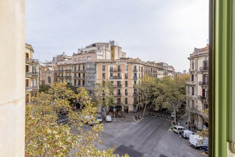 Apartment à vendre à Barcelona, Espagne, 2 chambres, 146 m2 No. 150484 - photo 13
