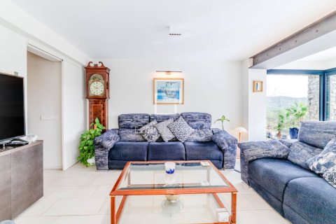 Villa en venta en Sitges, Barcelona, España 4 dormitorios, 169 m2 No. 150488 - foto 7