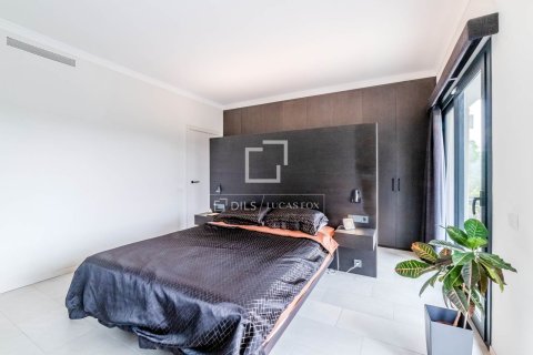 Villa en venta en Sitges, Barcelona, España 4 dormitorios, 169 m2 No. 150488 - foto 12