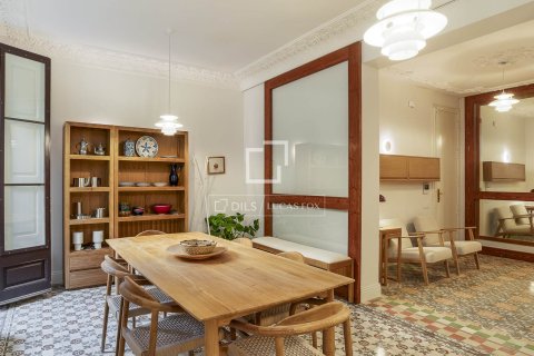 Apartment à vendre à Barcelona, Espagne, 2 chambres, 114 m2 No. 150483 - photo 25