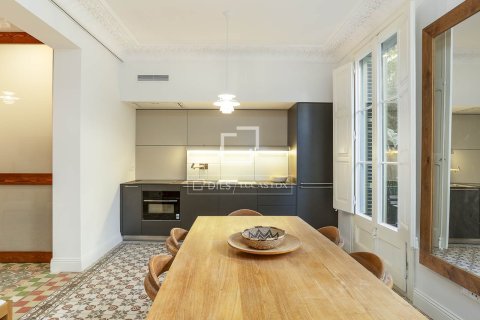 Apartment à vendre à Barcelona, Espagne, 2 chambres, 114 m2 No. 150483 - photo 7