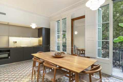 Apartment à vendre à Barcelona, Espagne, 2 chambres, 114 m2 No. 150483 - photo 28