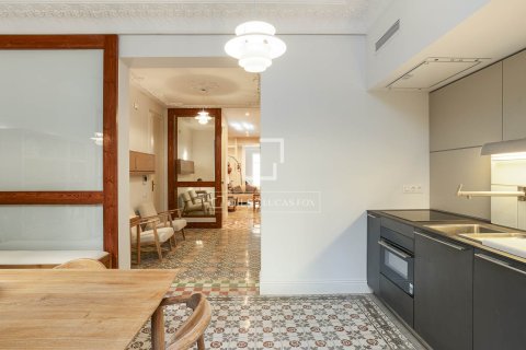 Apartment à vendre à Barcelona, Espagne, 2 chambres, 114 m2 No. 150483 - photo 24