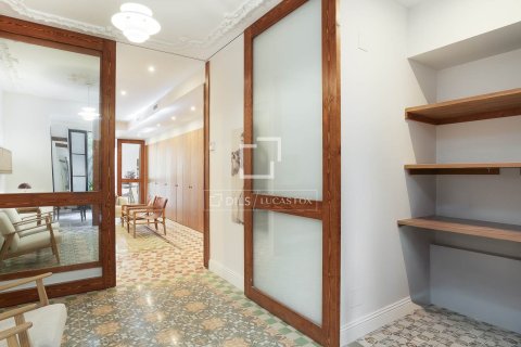 Apartment à vendre à Barcelona, Espagne, 2 chambres, 114 m2 No. 150483 - photo 22