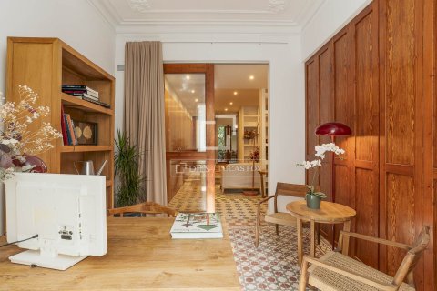 Apartment à vendre à Barcelona, Espagne, 2 chambres, 114 m2 No. 150483 - photo 16