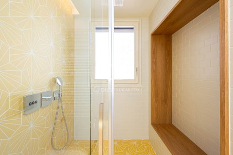 Apartment à vendre à Barcelona, Espagne, 3 chambres, 174 m2 No. 150486 - photo 28