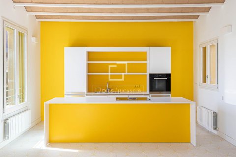 Apartment à vendre à Barcelona, Espagne, 3 chambres, 174 m2 No. 150486 - photo 15