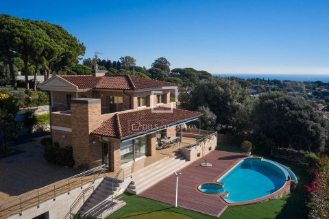 Villa in Sant Vicenc De Montalt, Barcelona, Spain 5 bedrooms, 604 sq.m. No. 150485