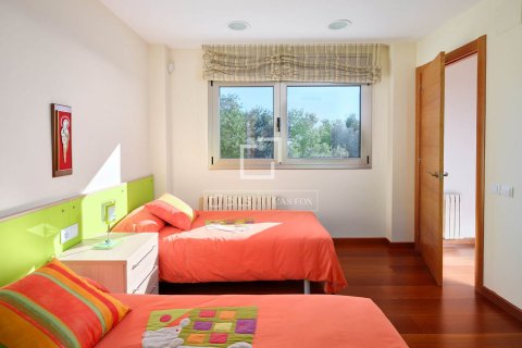 Villa for sale in Sant Vicenc De Montalt, Barcelona, Spain 5 bedrooms, 604 sq.m. No. 150485 - photo 27