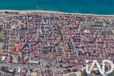 Land plot in Pineda de Mar, Barcelona, Spain 165 sq.m. No. 185555