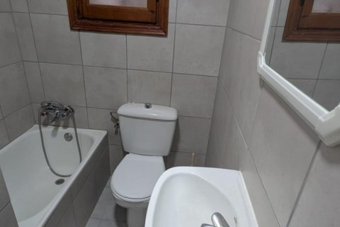 Bungalow for sale in Torrevieja, Alicante, Spain 1 bedroom, 55 sq.m. No. 184326 - photo 8