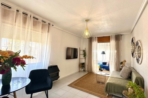 Apartment for sale in Torrevieja, Alicante, Spain 1 bedroom, 34 sq.m. No. 184327 - photo 13