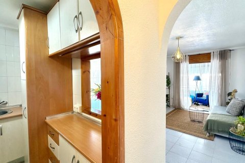 Apartment for sale in Torrevieja, Alicante, Spain 1 bedroom, 34 sq.m. No. 184327 - photo 11