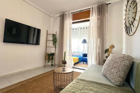 Apartment for sale in Torrevieja, Alicante, Spain 1 bedroom, 34 sq.m. No. 184327 - photo 15