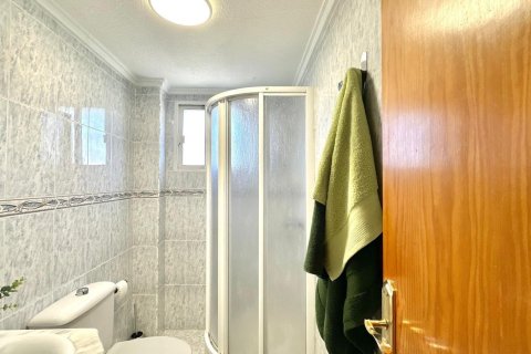 Apartment for sale in Torrevieja, Alicante, Spain 1 bedroom, 34 sq.m. No. 184327 - photo 6