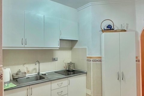Apartamento en venta en Torrevieja, Alicante, España 2 dormitorios, 62 m2 No. 184329 - foto 14