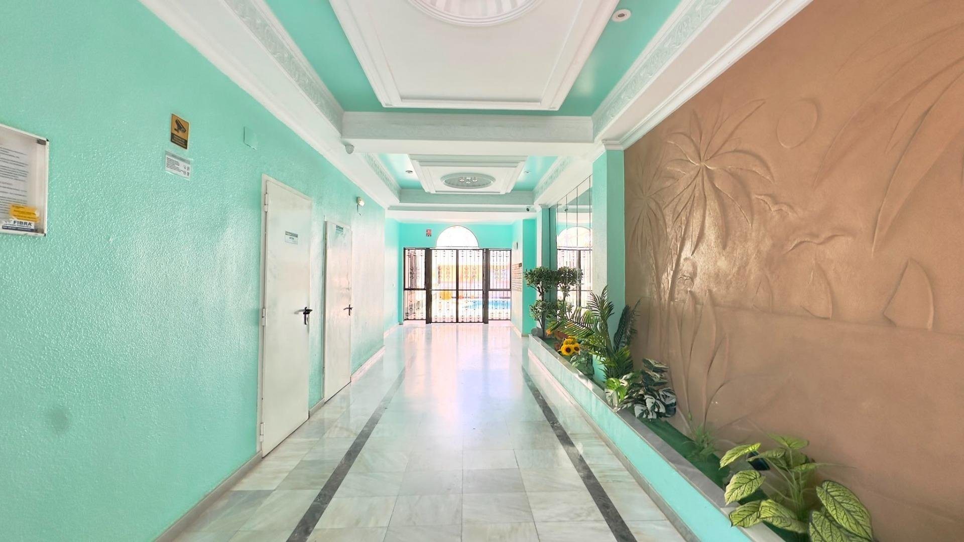 Apartment in Torrevieja, Alicante, Spain 1 bedroom, 51 sq.m. No. 184330