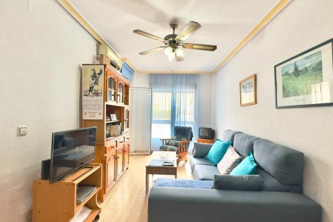 Apartamento en venta en Torrevieja, Alicante, España 1 dormitorio, 51 m2 No. 184330 - foto 16