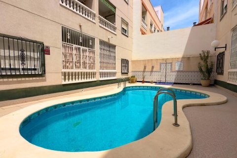 Apartamento en venta en Torrevieja, Alicante, España 1 dormitorio, 51 m2 No. 184330 - foto 5