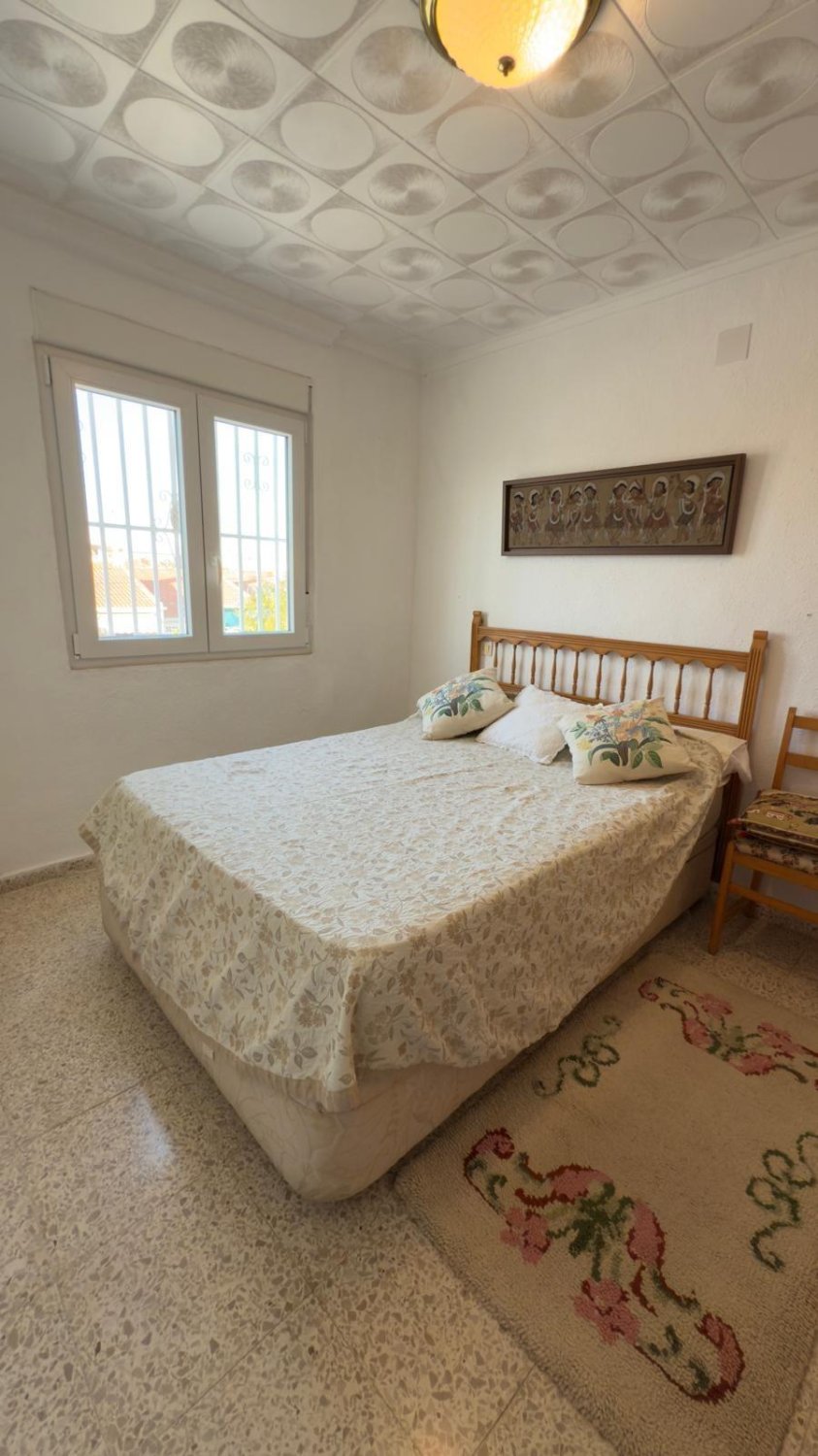 Bungalow i Torrevieja, Alicante, Spanien 2 sovrum, 80 kvm. Nr. 184328